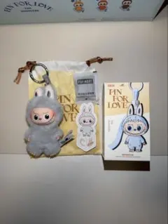 PIN FOR LOVEシリーズ【A-M】 ラブブ キーホルダーイニシャル【C】