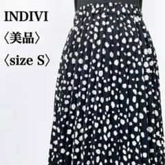 【美品】インディヴィ　モノトーン レオパード柄 ミディ丈プリーツフレアスカート