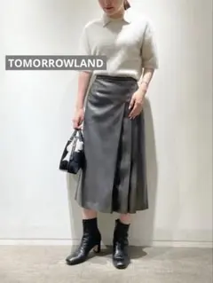 新品トゥモローランドレザースカート定価23,100円日本製