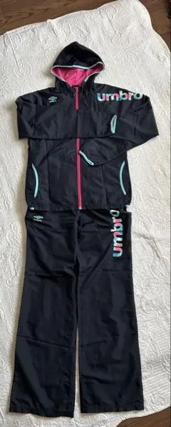umbro ジャージ上下セット 黒/ピンク