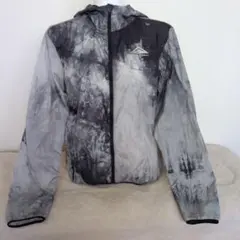 Item thumbnail for item e8edc2d9-fce9-4cf6-99f8-90892cf4f20e