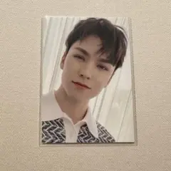 SEVENTEEN'S HOME バーノン フーディー トレカ