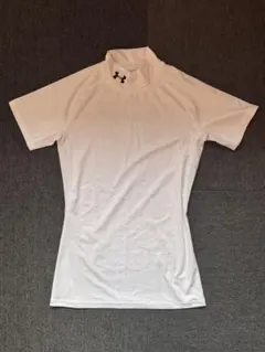 [美品]アンダーアーマー 半袖　モックネック 白 MD