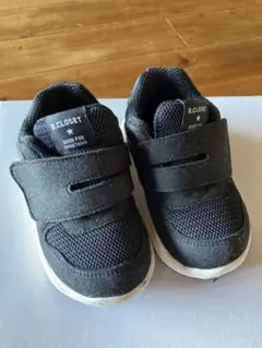 B.CLOSET ブラックスニーカー