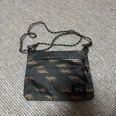 KiU キウ ショルダーバッグ サコッシュ レオパード