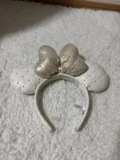 ディズニーカチューシャミニーキルティングホワイト