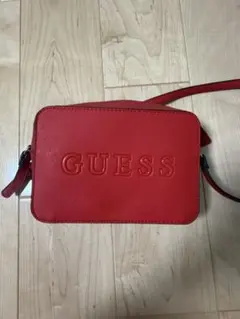 【新品未使用】 GUESS ショルダーバッグ レッドのサムネイル