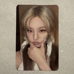 イェジ ITZY TUNNEL VISION SPECIALA 封入トレカ