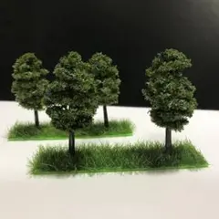 ②1/64 1/43 ジオラマ カスタム用 低木樹木 2セット芝生台座付