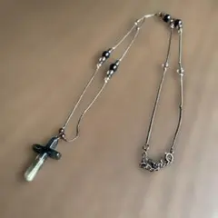 クロスモチーフ ペンダント ネックレス ビーズ