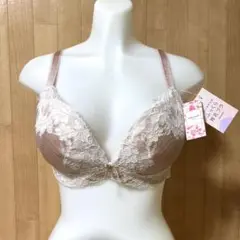 新品タグ付き チュチュアンナ tutu anna ふっくらバスト育乳ブラ F75