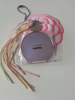 CHANELチャームCHANCE ピンク 香水ボトル型 リボン付 レア シャネル