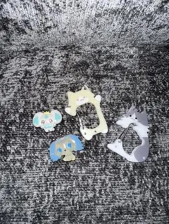 ジュエルペット サフィー プリキュア ポルン ガチャガチャ めじるしアクセサリー