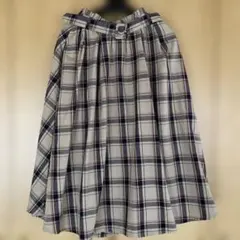 膝下スカート　Mサイズのサムネイル