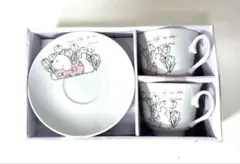 カップ・ソーサーセット 花と犬デザイン