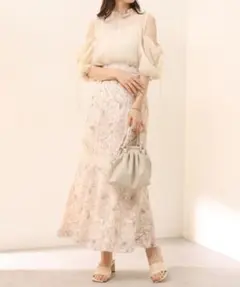 花柄ロングスカート マーメイド 試着のみ タグ付きのサムネイル