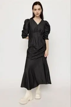 【試着のみ美品】SLY　GATHER SLEEVE ワンピース size 1