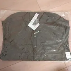 メンズ　シャツ　Lサイズ　カーキ色