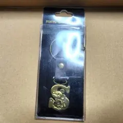 完売品　ディズニーリゾート限定　アルファベットキーチェーン　S　ミッキーマウス