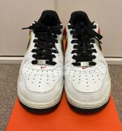 NIKE AIR FORCE 1 スニーカー