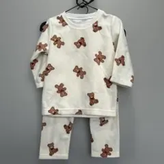 新品　クマ柄　フリース　パジャマ 長袖　冬　100cm 女の子　男の子