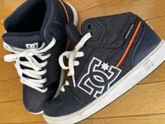 DC ネイビー ハイカットスニーカー　NIKE adidas プーマ
