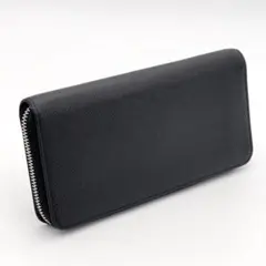 LV 泰加 垂直拉鍊錢包 長銀包 黑色