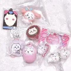 ちいかわ　ベビー　カプセルトイ　女児チョコ　おくるみ　チャーム　フィギュア