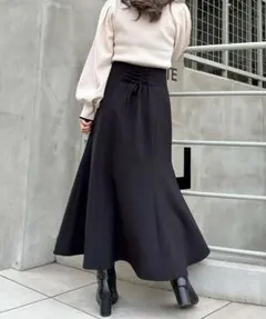 レースアップ　マーメイドスカート