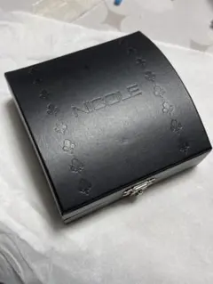 Item thumbnail for item 7110b724-35a2-41dd-8a9a-215ea2160b79