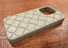 BOTTEGA VENETA ボッテガヴェネタiPhone15pro 用ケース
