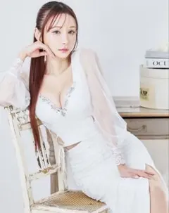 JEWELS ドレス ホワイトビジュー付き！