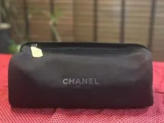 CHANEL パルファム VIPノベルティ ポーチのサムネイル