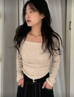 DAZY 女性用無地フィットクロップドTシャツ、アプリコット、春夏長袖女性用