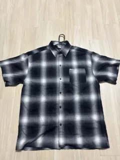 ラ*郎様 cal top 半袖シャツ 黒白オンブレ USA製