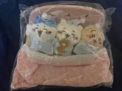 【新品未開封品】ちいかわ おやすみベッドと繋がるマスコットセット　ハチワレうさぎ