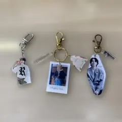 bts ジン jin アクリル スタンド キーホルダー セット BTS JIN アクリルスタンド キーホルダー セット - メルカリ