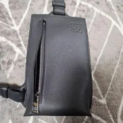 2025年最新】ロエベ LOEWE 携帯ストラップの人気アイテム - メルカリ