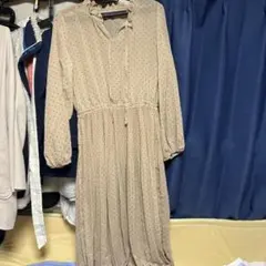 GU プリーツ ロングワンピース