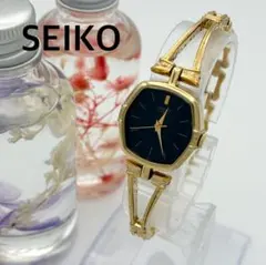 稼働　腕時計　SEIKO セイコー　ゴールド　ブラック　新品電池　A72