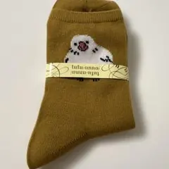 未使用　tutu anna ソックス 鳥　インコ　辛子色　靴下