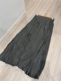 ZARA プリーツロングスカートのサムネイル