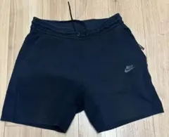 n*o様 Nike テックフリース ショートパンツ ブラックsize:L