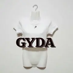 GYDA　ジェイダ　クロップド　刺繍　Tシャツ　ショート丈　チビT　ホワイトのサムネイル