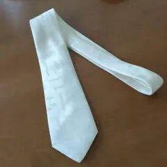 ホワイト 礼服用ネクタイ 約8cm　保管品