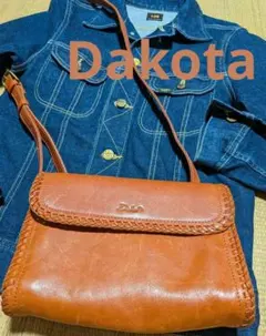 Dakota ダコタ 本革 牛革 ショルダーバッグ キャメル系　オレンジブラウン