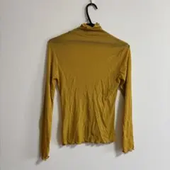 ハイネックシアートップス イエロー【即購入◎】のサムネイル