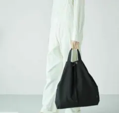 Item thumbnail for item 9ec210c9-ffe5-4461-85a0-9ec7c491d1ca