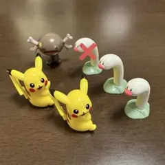 びっくらたまご　フィギュア　ポケモン