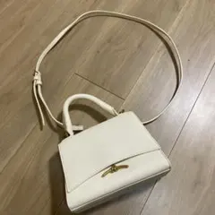 Charles & Keith バッグ